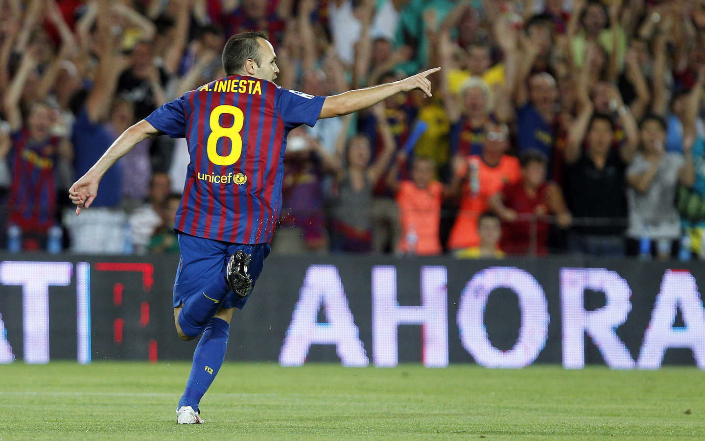 现役最佳中场排名,现役最好的中场