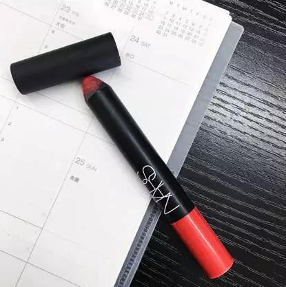 豆沙色口红试色大全,豆沙色口红试色推荐