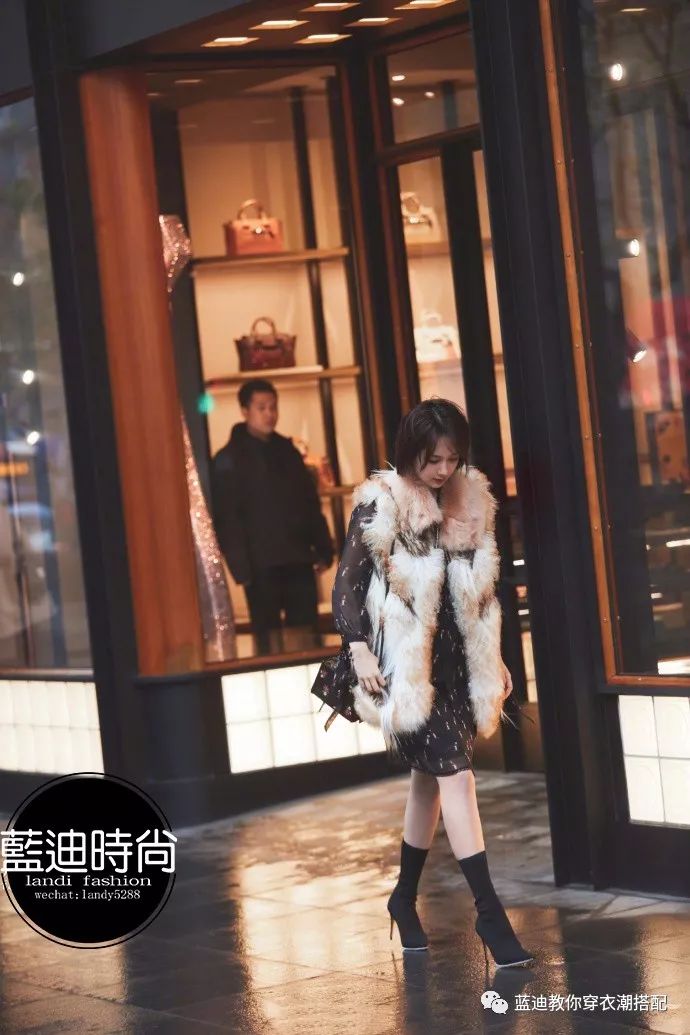 林允袁姗姗私服,明星杨紫同款礼服