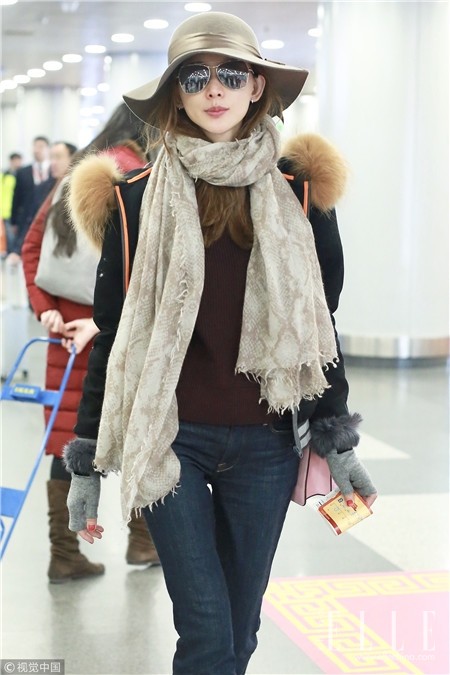 怎么戴围巾最好看学生党,冬天女人怎么样戴围巾好看