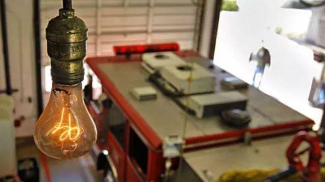 蛙蛙还没回来，我的手机就要入土了