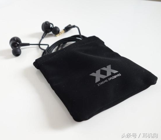 低音浑厚下沉有力的音箱,索尼xbaz5有什么用