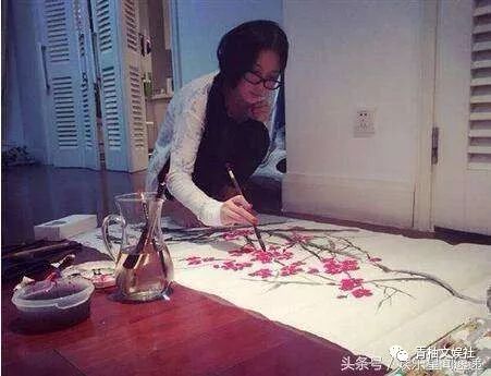 韩雪组装手机、吴彦祖造房子你不知道的明星隐藏技能