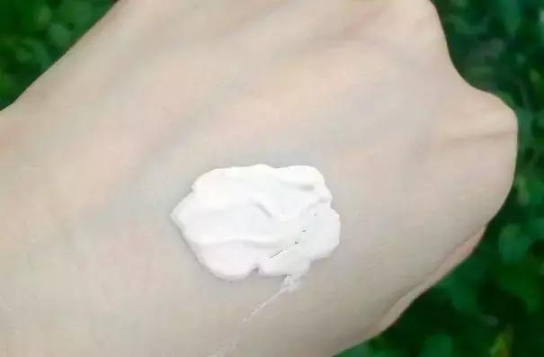 今年最火不脱妆粉底液第一名,2020最火干皮粉底排名