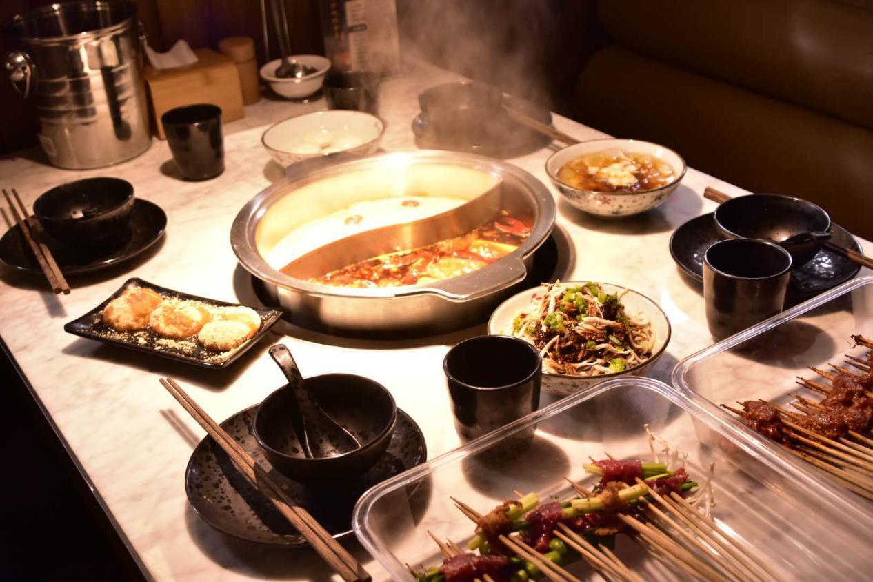 石家庄荣鼎ZooMall“吃货”齐聚，与萌宠和美食完美邂逅！