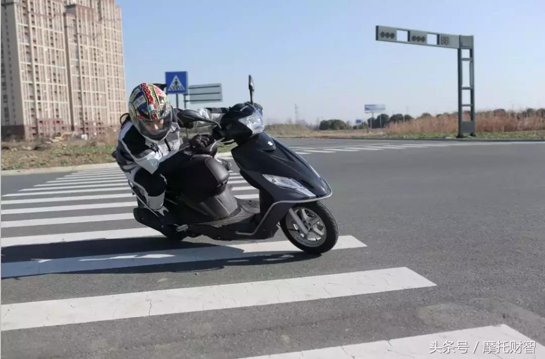 王牌对王牌比低音,王牌对王牌银碳