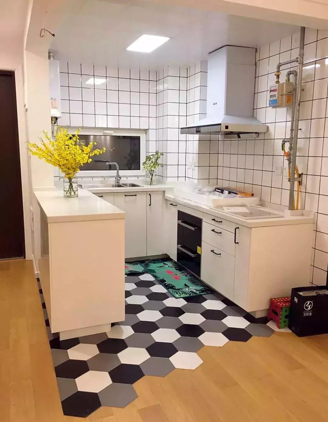 装修北欧风瓷砖,装修风格北欧地板