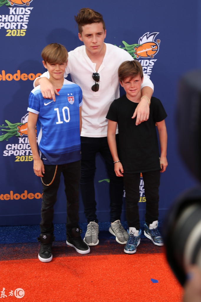 贝克汉姆成为公敌怎么回事,贝克汉姆美国老板