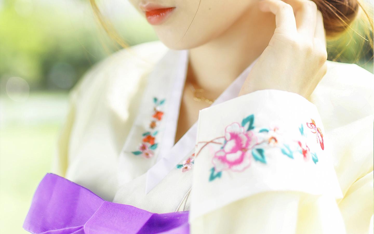 女朋友动不动就生你气是什么原因,女朋友越来越远离你该怎么哄回来