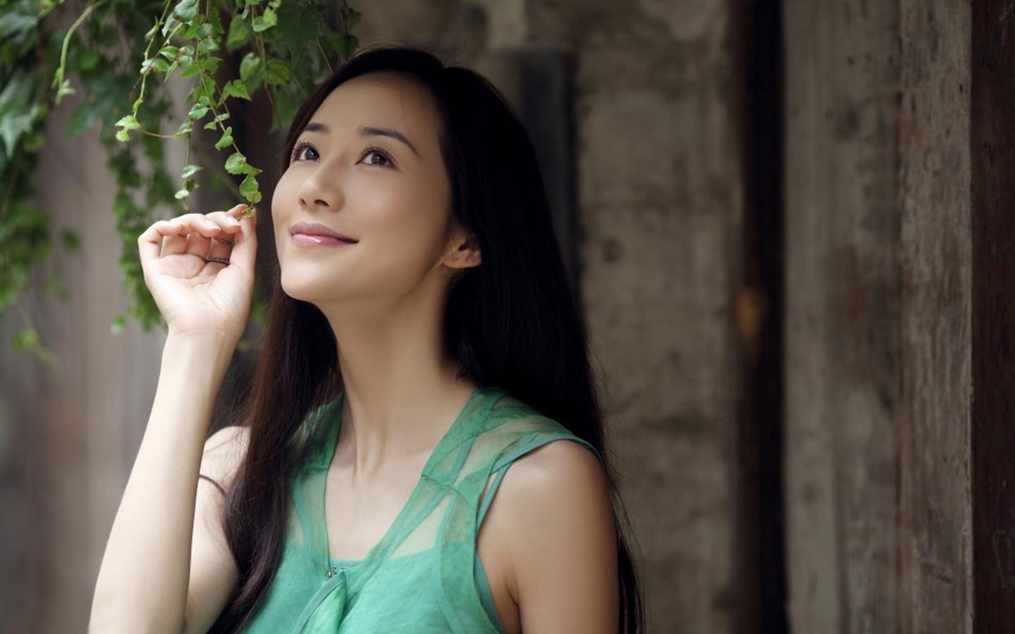 花瓶、炫富……被黑18年的她,如今却凭一档配音节目圈粉无数!