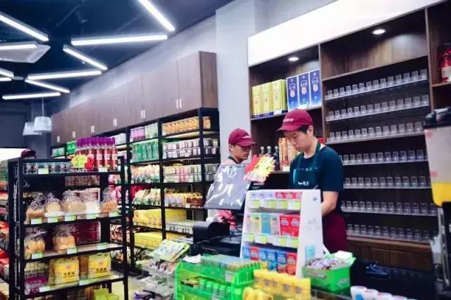 唯品会线下实体店运营模式,唯品会入局社区团购