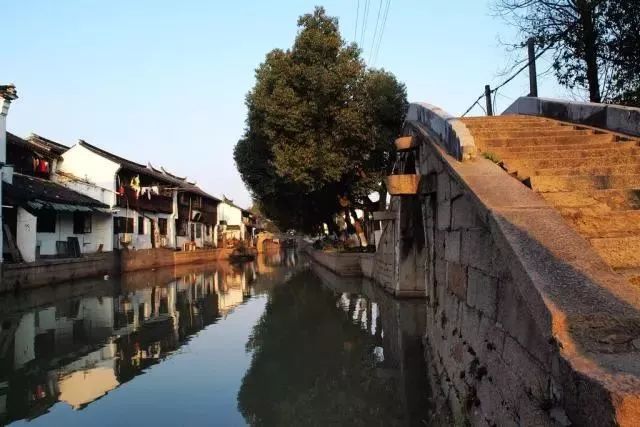 上海17号线东方绿舟,上海17号线附近游玩