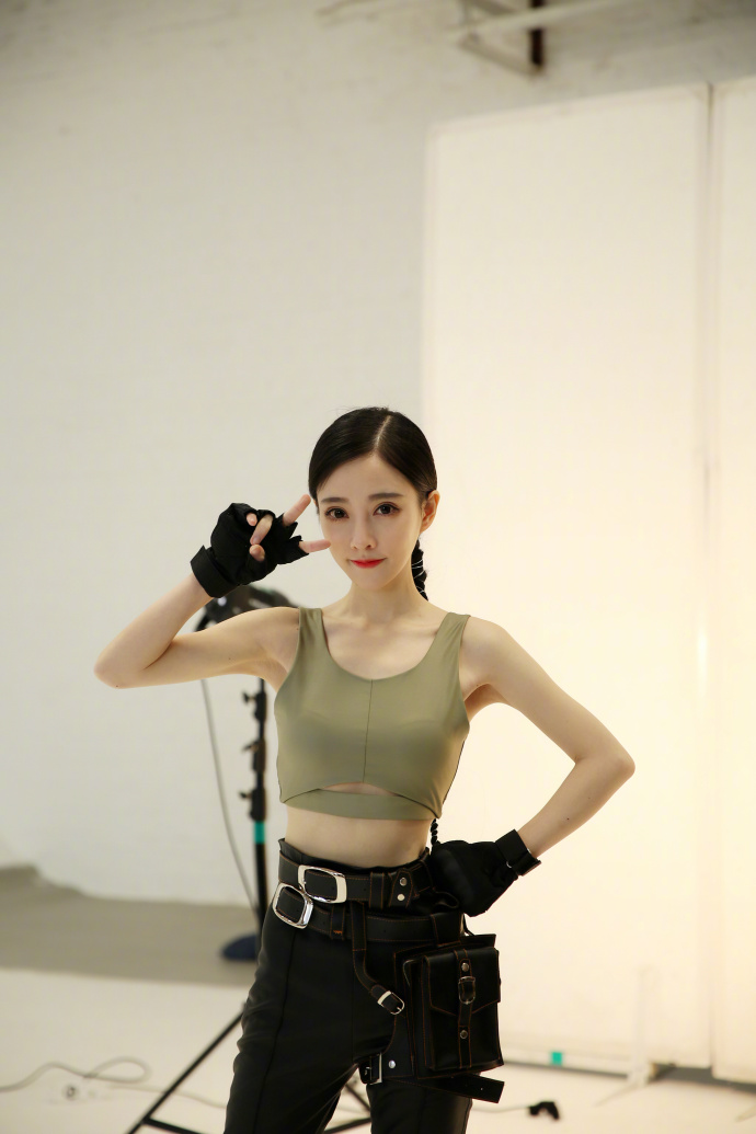 冯提莫玩吃鸡视频,冯提莫玩吃鸡