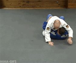 如何翻身把ta压在身下，可能你需要一些让ta俯首称臣的技巧！