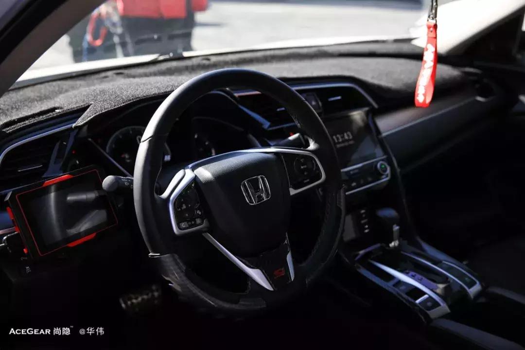 思域既然跑不快不如玩姿态,思域劲势版气动