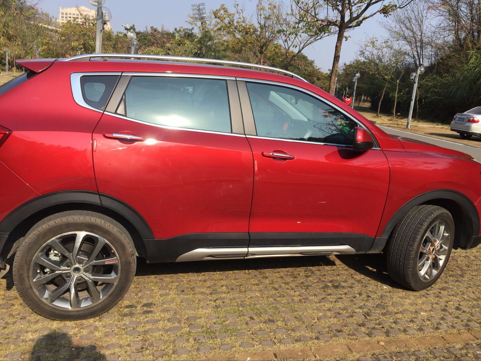 哈佛h2s红标手动舒适,h2s哈弗蓝标7速变速箱油耗