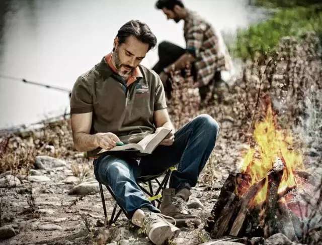 jeep澶嶅彜鏃跺皻琛ｆ湇,鏄ヨjeep