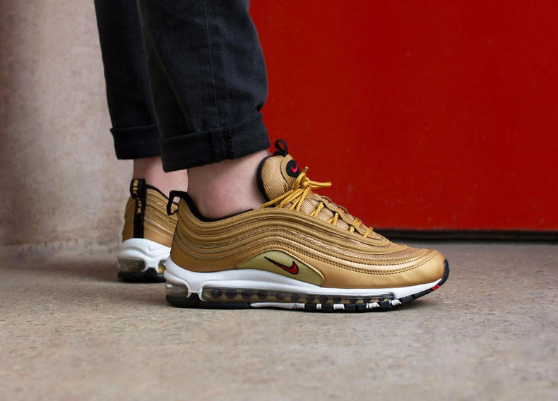 华贵金色球鞋推荐,nba好看金色球鞋