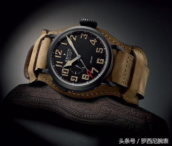 易烊千玺胡歌时代少年团,易烊千玺戴过的腕表