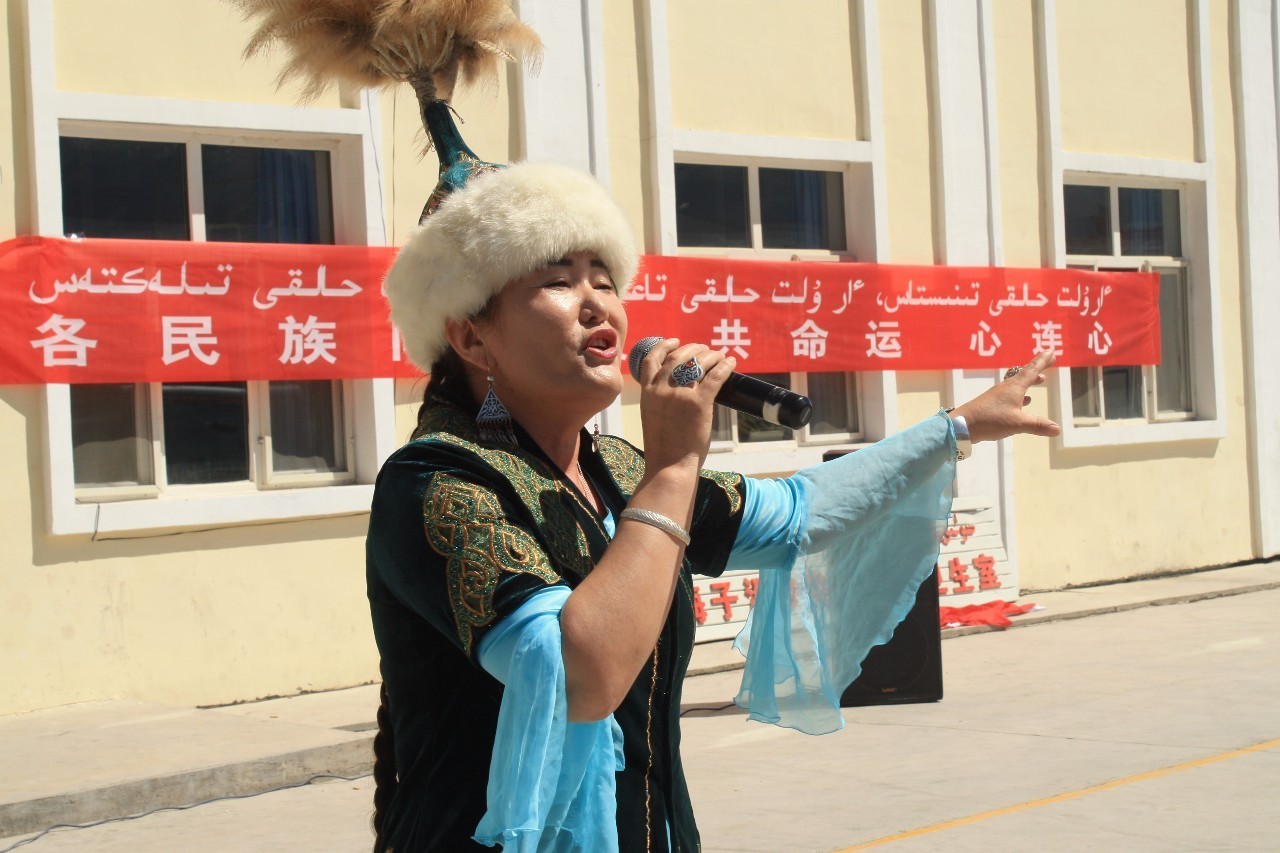 决胜小康奋斗有我脱贫致富俱欢颜,脱贫致富奔小康