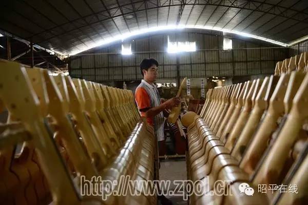 一方原木多少钱,一方原木价格