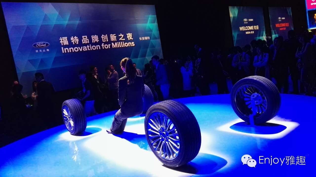 Mr.Why的朋友圈被车展刷屏了（上次欠了你们的老公权志龙，多图慎点）