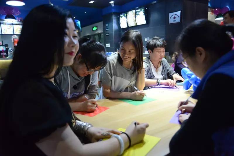 惊叹发生了什么？大人小孩都聚到了银川这家店！