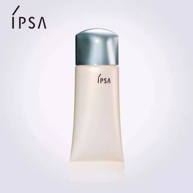 脸干燥脱皮怎么保湿护肤,夏天脸老出油用什么面霜