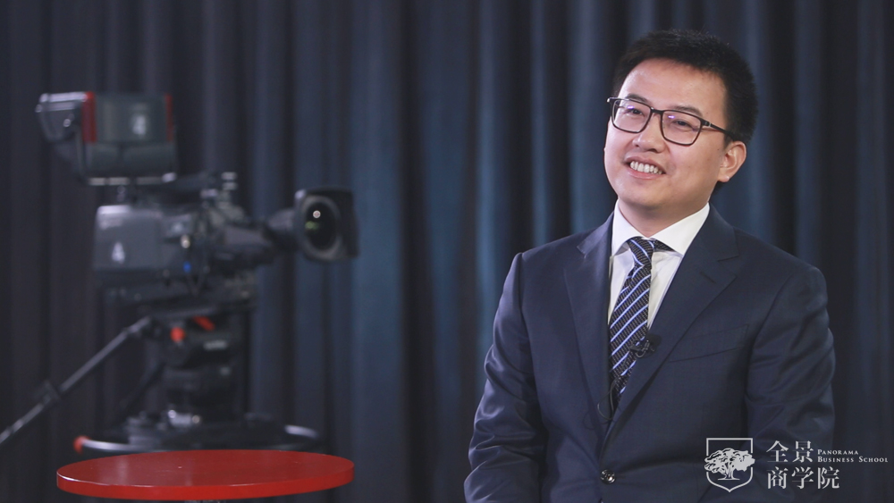 他凭什么把一个淘宝护肤品牌做成“网红”,被雷军、靳海涛看中,如今又带企业成功上市?