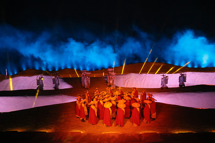 佳能ef70-200f4三代评测,佳能红圈ef100-3005.6