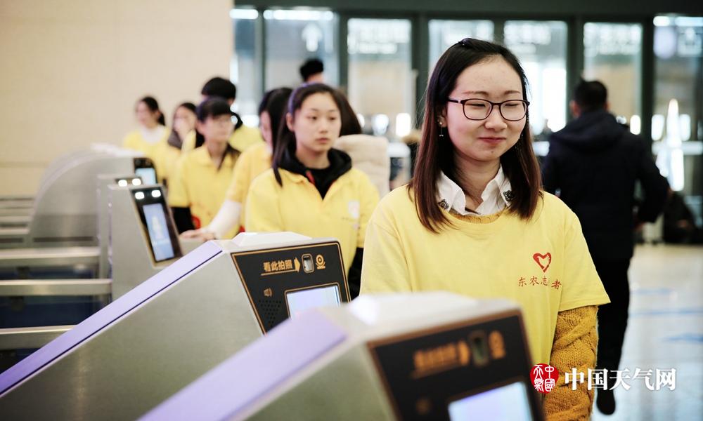 春运大迁移意义,春运十年见证中国巨变