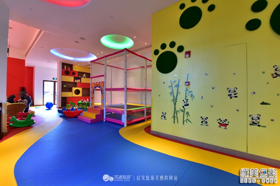 享私人温泉泡池度养生悠闲假期