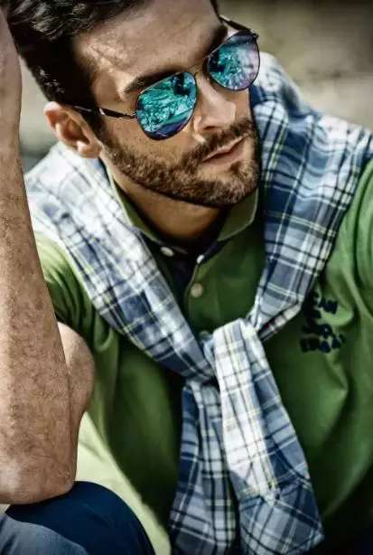 jeep澶嶅彜鏃跺皻琛ｆ湇,鏄ヨjeep