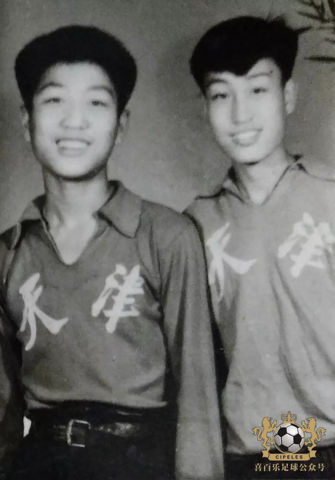 津门足坛双百颂张洪峰,天津足球王建华