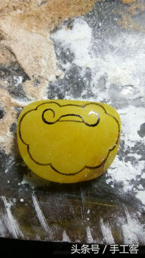 蜜蜡如意雕刻入门教程,蜜蜡雕刻简单图案