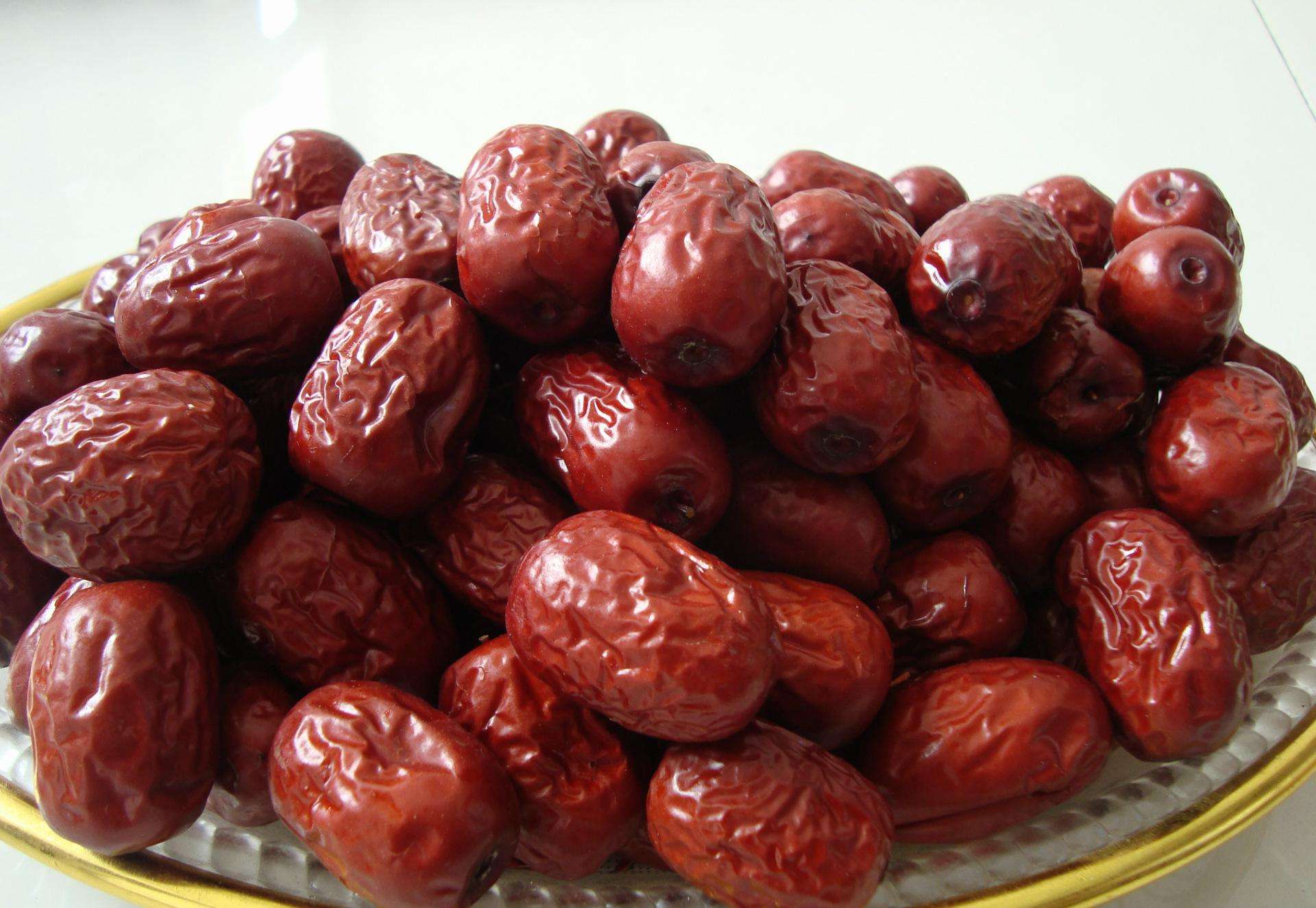 经常吃红枣对身体有什么好处吗,每天吃红枣对身体真的有好处吗