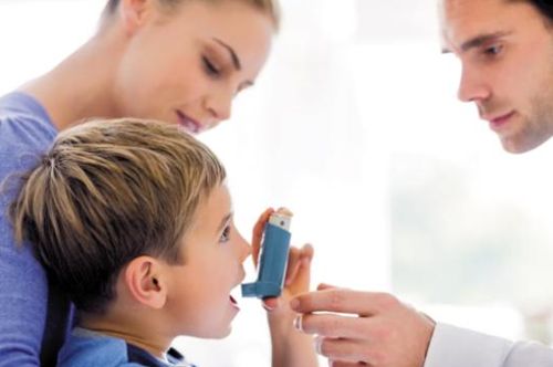 过敏性鼻炎和哮喘的关系,儿童过敏性鼻炎合并哮喘怎么治