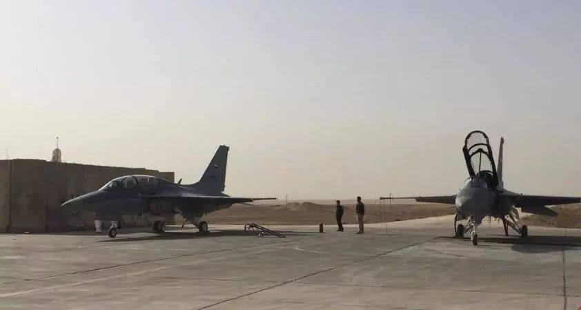 l-15椋炴満,鍥戒骇l-15a鎴樻満