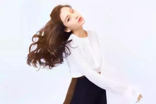 baby装蜡像,baby假装蜡像邓超