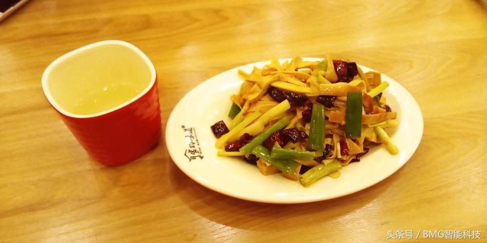 「超长评测」这年头有钱就能造手机!看看“国美U7”是个什么鬼?