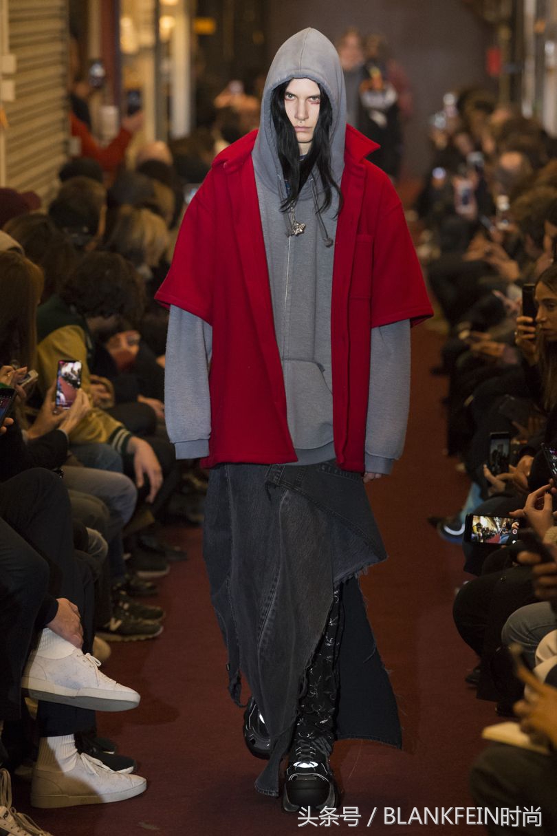 时装周eliesaab秀场,vetements男装发布会