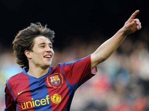 只闻新人笑不见旧人哭全集,只闻新人笑哪见旧人