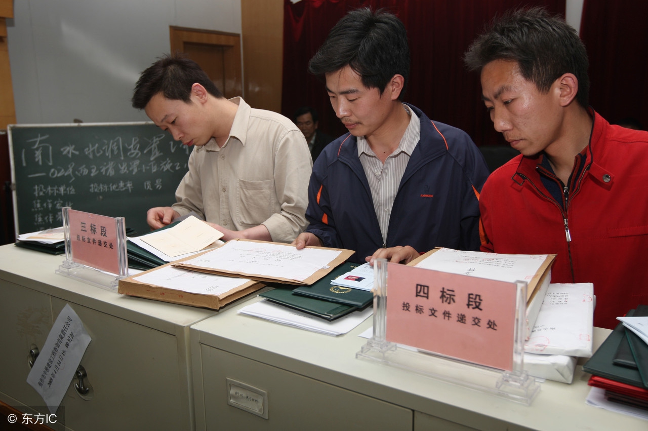 建筑工地包工头没有资质怎么处理,建筑工程包工头转行