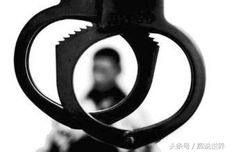 在美国留学随意*载下**电影、代购、微商可要当心了，或判10年？