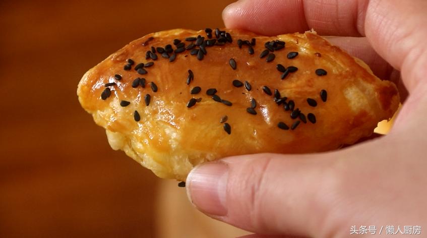 做最简单的榴莲酥视频,做出的榴莲酥不分层