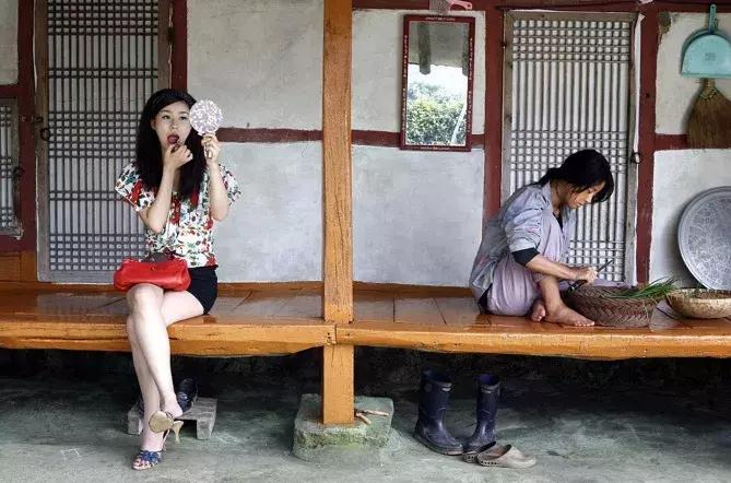 43名男生约2位女同学,骗她们喝“饮料”,之后的事情让人齿寒