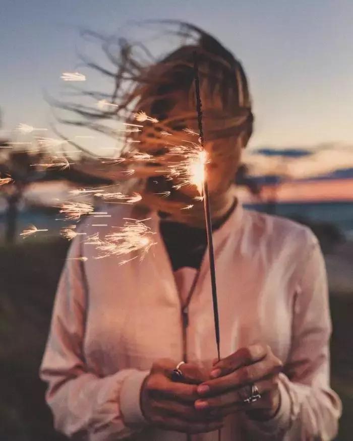 大王教你用手机拍烟花大片（内附南宁*花爆烟竹**售卖点及燃放攻略）