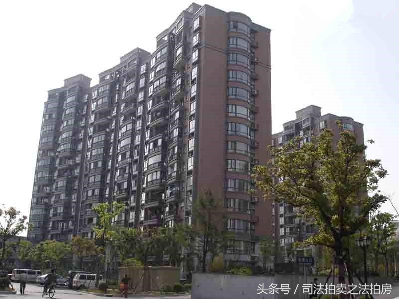 城南花园法拍房,法拍房湖畔别墅