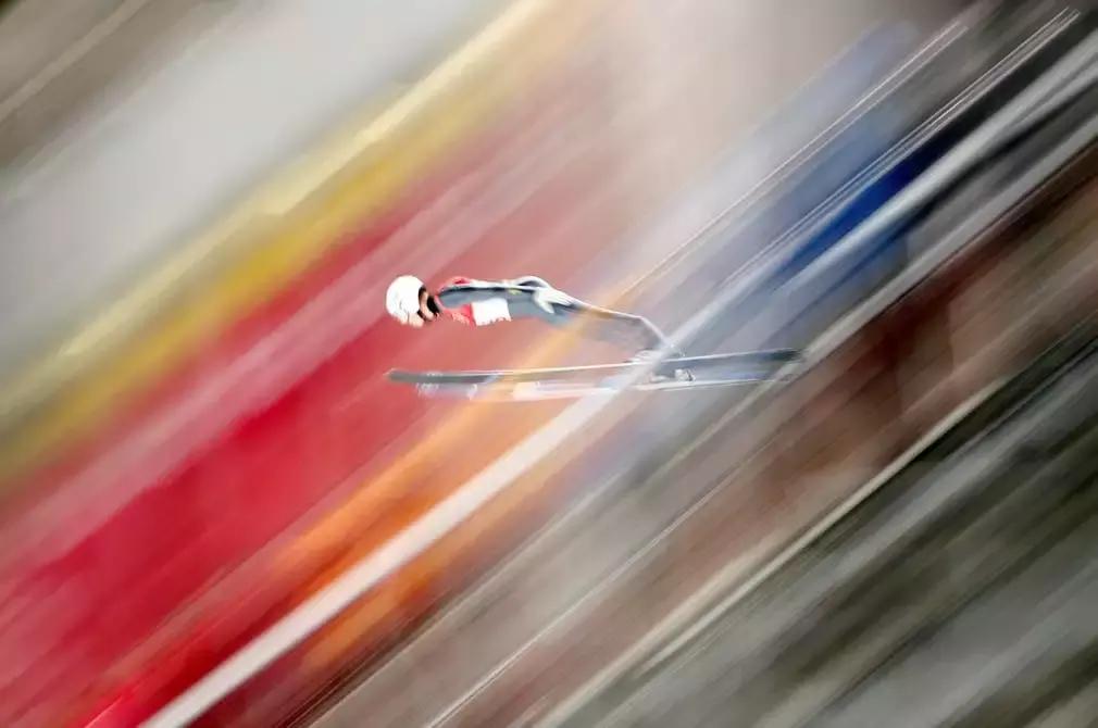 第十二届中国摄影金像奖获奖作品,国际摄影大赛获奖作品及解析