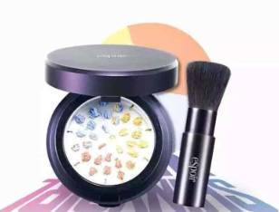 蜜粉推荐平价韩国学生党 (适合的干皮大牌蜜粉推荐)